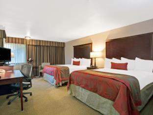 Hotel Ramada By Wyndham Tukwila Southcenter Habitación foto
