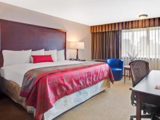 Hotel Ramada By Wyndham Tukwila Southcenter Habitación foto